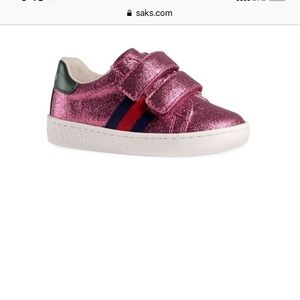 Girl Gucci sneaker